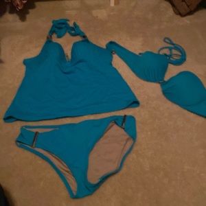 Victoria’s Secret size small turquoise Tankini with matching strapless bikini.